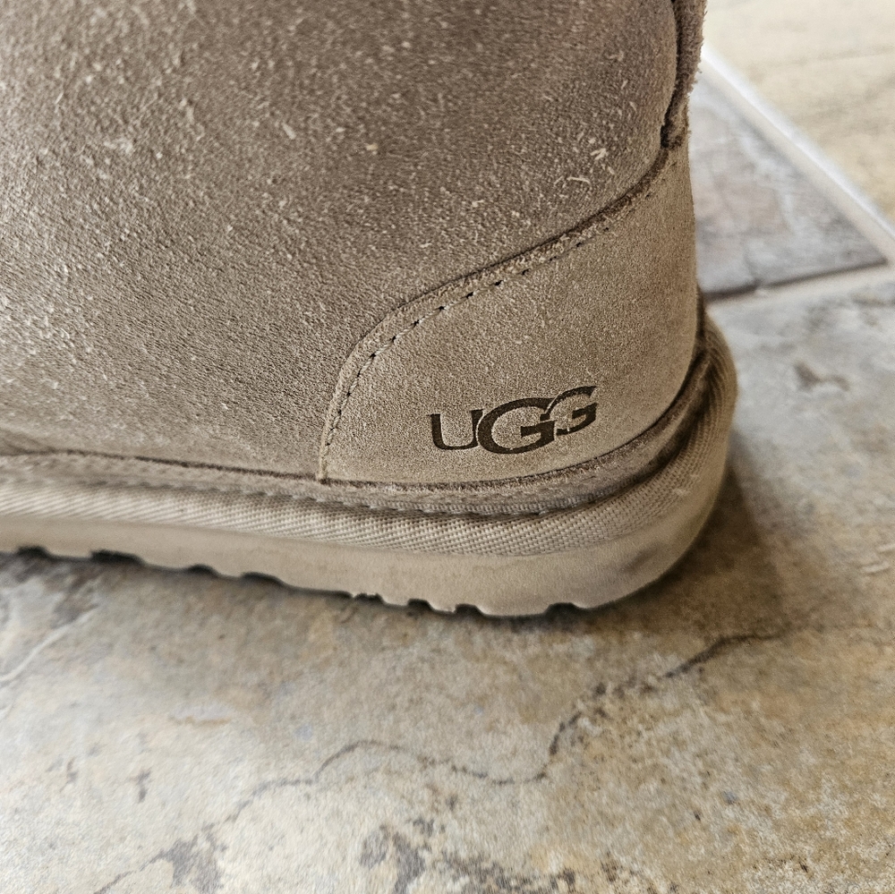 Ugg Neumel Womens Boot View 4